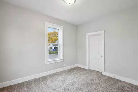 820 N Morrison Ave, Appleton, WI 54911 photo 13