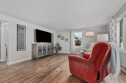 w2793 East Evergreen Drive, Appleton, WI 54913 photo 2