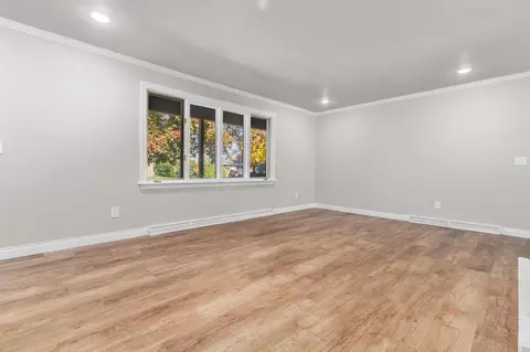 213 W Lindbergh St, Appleton, WI 54911 photo 8