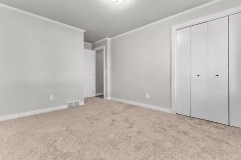 213 W Lindbergh St, Appleton, WI 54911 photo 23