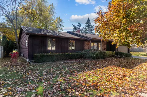 213 W Lindbergh St, Appleton, WI 54911 photo 3