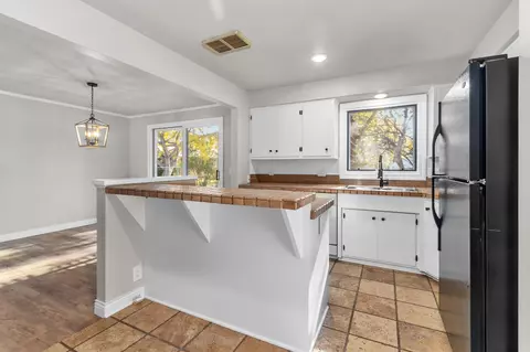 213 W Lindbergh St, Appleton, WI 54911 photo 10
