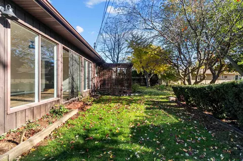 213 W Lindbergh St, Appleton, WI 54911 photo 29