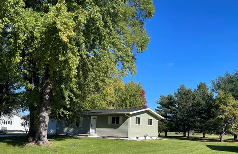 418 Sacramento St, Berlin, WI 54923