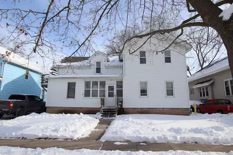107 Harrison Pl, Fond Du Lac, WI 54935