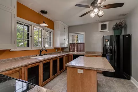 926 E College Ave, Appleton, WI 54911 photo 6