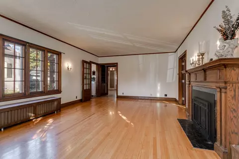 926 E College Ave, Appleton, WI 54911 photo 13