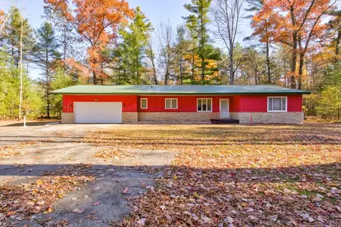481 Aubin St, Peshtigo, WI 54157