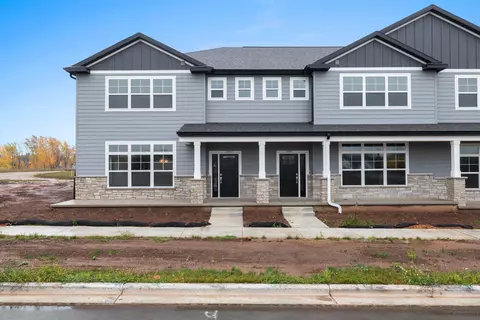 2883 Howard Cmns, Howard, WI 54313