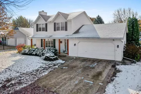 3170 E Ottertail Ct, Green Bay, WI 54311