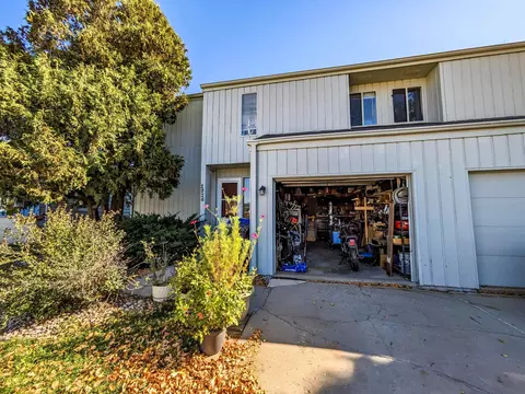 2826 N Kin St, Appleton, WI 54911 photo 2