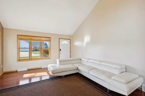4724 N Apple Rd, Appleton, WI 54913 photo 5