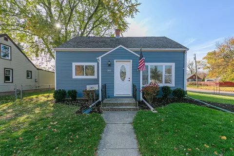 301 E Harding Dr, Appleton, WI 54915