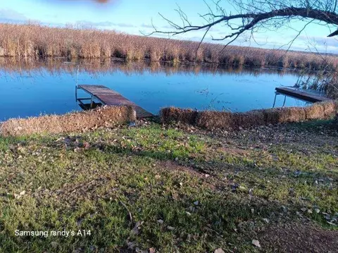6614 Lakeshore Rd, Winneconne, WI 54986