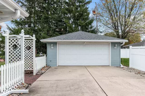 830 Christine St, Appleton, WI 54915 photo 31