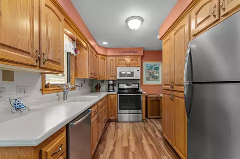 830 Christine St, Appleton, WI 54915 photo 9