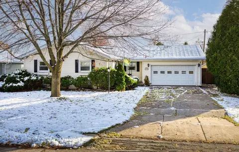 1512 S Bartell Dr, Appleton, WI 54914