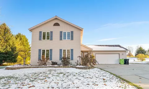 537 Redwing Ct, Campbellsport, WI 53010