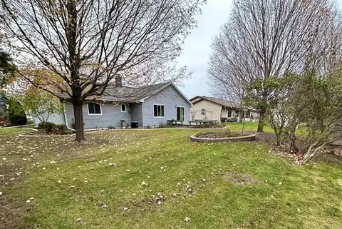 4721 W Periwinkle Ct, Appleton, WI 54914 photo 2