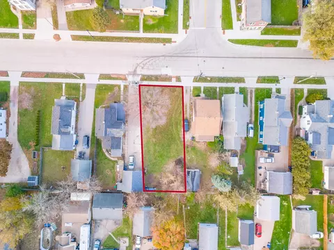 Ceape Avenue, Oshkosh, WI 54901