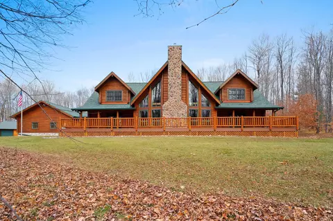 w14888 Fisherman Lane, Athelstane, WI 54104