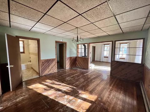 145 Lafollette St, Iola, WI 54945 photo 7