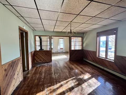 145 Lafollette St, Iola, WI 54945 photo 6