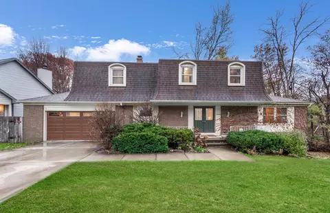 1530 N Briarcliff Dr, Appleton, WI 54915