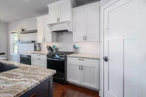 5710 W Spencer St, Appleton, WI 54914 photo 9
