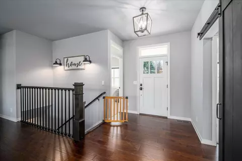 5710 W Spencer St, Appleton, WI 54914 photo 3