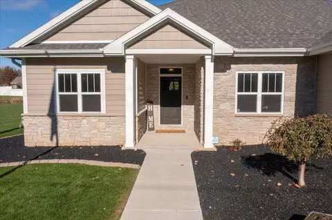5710 W Spencer St, Appleton, WI 54914 photo 2