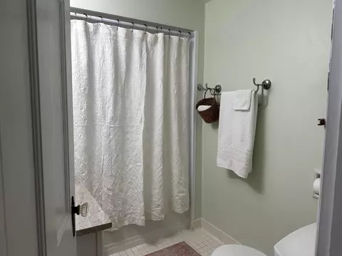208 E Glendale Ave, Appleton, WI 54911 photo 26