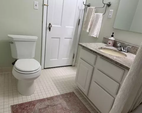 208 E Glendale Ave, Appleton, WI 54911 photo 25