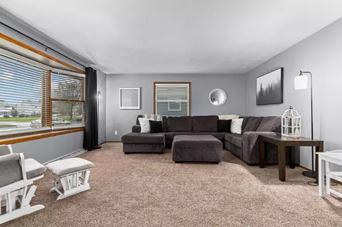 314 W Weiland Ave, Appleton, WI 54911 photo 5