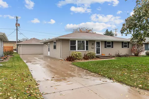 314 W Weiland Ave, Appleton, WI 54911