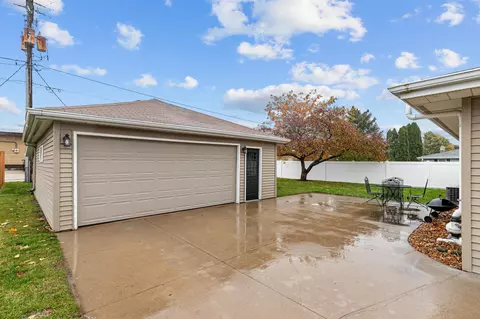 314 W Weiland Ave, Appleton, WI 54911 photo 24