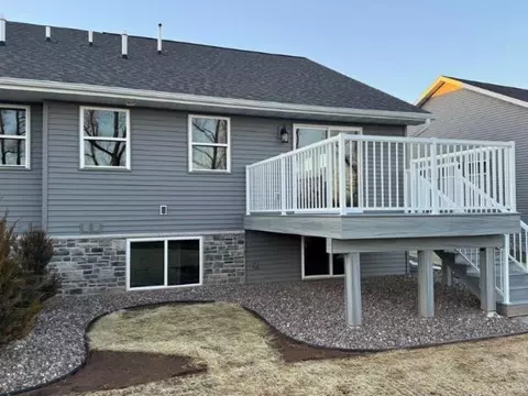 Exterior - 4802 N Marlo Way #20, Appleton, WI 54913 photo 4 of 7