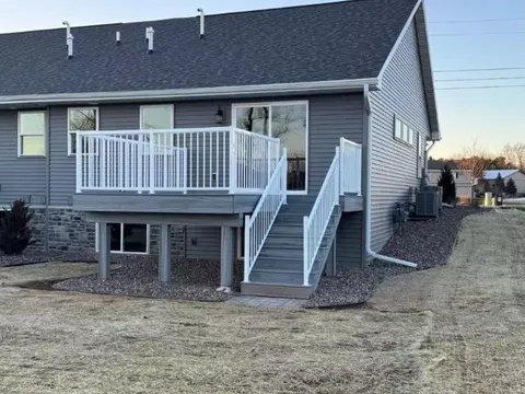 Exterior - 4802 N Marlo Way #20, Appleton, WI 54913 photo 3 of 7