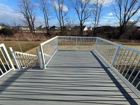 Exterior - 4802 N Marlo Way #20, Appleton, WI 54913 photo 5 of 7