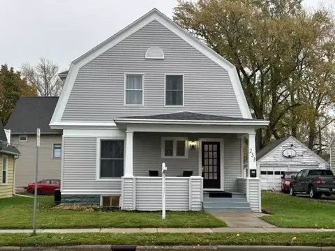 233 S Park Ave, Fond Du Lac, WI 54935
