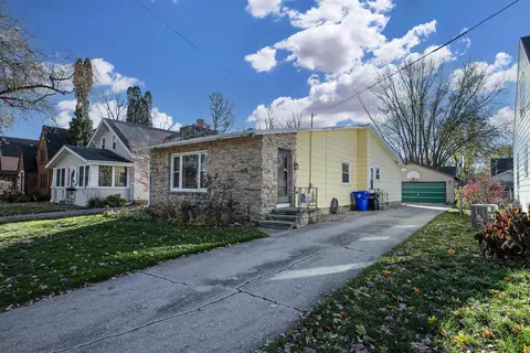 1119 W Winnebago St, Appleton, WI 54914 photo 3