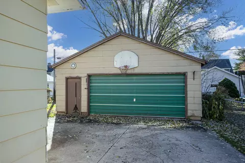1119 W Winnebago St, Appleton, WI 54914 photo 28