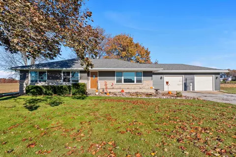 w2395 County Road Wh, Mount Calvary, WI 53057