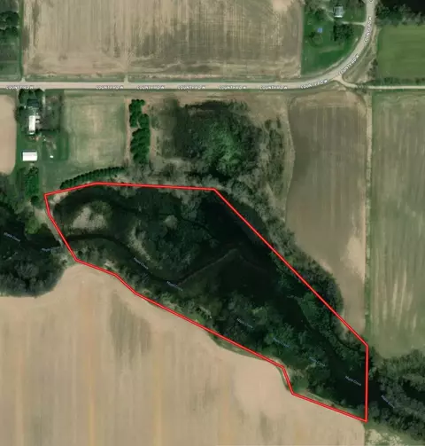 County Rd W, New London, WI 54961