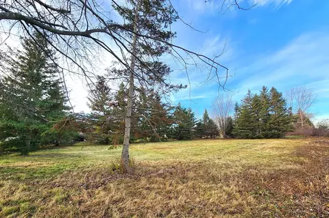 W Edgewood Drive, Appleton, WI 54913 photo 4