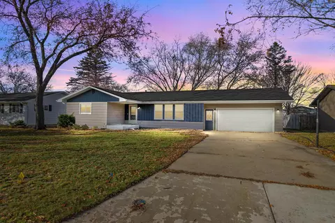317 Center St, Berlin, WI 54923
