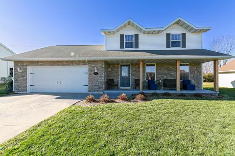 n9581 Clover Ridge Tr, Appleton, WI 54915