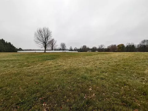hunters road, Hortonville, WI 54944
