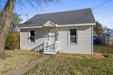 2222 N Main St, Oshkosh, WI 54901