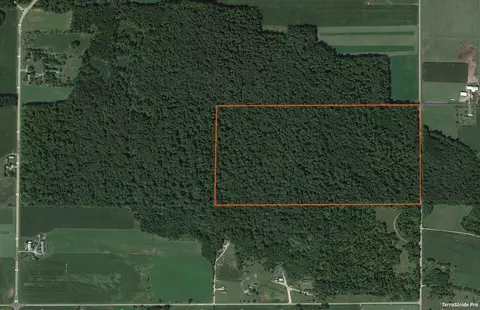 Hillview Road, Gresham, WI 54128